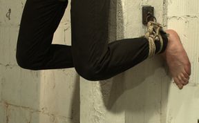 BDSM fuck scene with two dudes who want oral and more