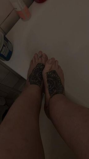 Washing my sweaty feet
