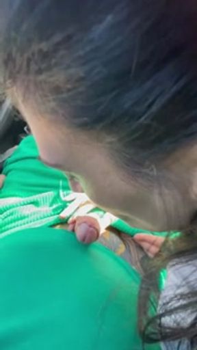 skinny brunette sucks my dick in the car(Fullvideo onlyfans)