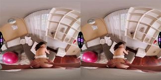 Naked Emily Pink Uses Exercise Ball To Turn Him On Before Sex TmwVRnet