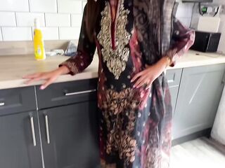 Playgirl Aaliyah Yasin Supplicates for Danny D's Creampie