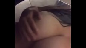 La amiga de mi novia quiere cojer