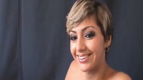 Smoking Girl Cigar Ana Carolina (960X540 Mp4)