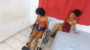 Ebony Punishes Her Relative with Licks on the Face By Suzie and Maryjane Cam Full HD