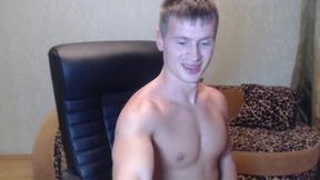 Muscled Esatern Stud Jerking Off Till Cumshot