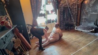 Tie piggy up and make him suck my cock