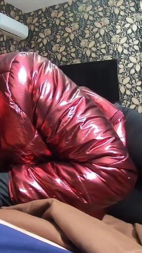 The Nympho Wife Plays with Her Camel-toe Jumpsuit and Put Some Cum on Her Shinny Red Down-jacket 230