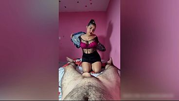 Brunette DIYS THE LACK WITH HEAVING DURE ON MY cock