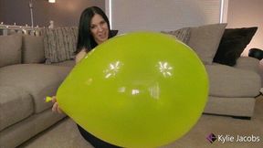 Yellow Crystal Balloon B2P Tease - Kylie Jacobs - MP4 720p HD