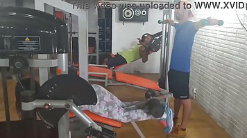 Big ass and boobs tattooed Latina MILF gets fucked in the gym