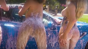 Ebony MILF and her naked GFs wash a car