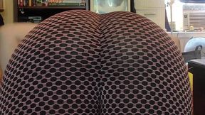 Pink &amp; Black Diamond Yoga Pants :: Over Yoga Strip Tease