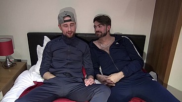 2460 the pornstar Drew DIXON fucked bareback by Kai DAVIS