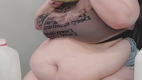 SSBBW Feedee Thanksgiving Stuffing