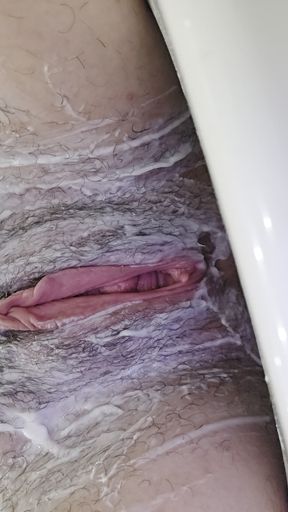 I shave my pussy