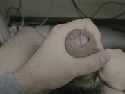 金玉をマッサージしつつ包茎チンポで皮オナニーしてみた