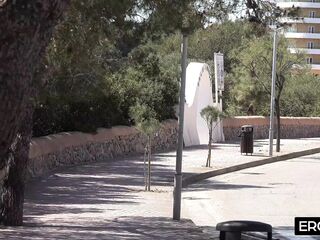 Spontaneous Screw on the Side of the Road Hungry mother I'd like to fuck Gives It Her All