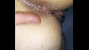 Creampie despu&eacute_s de chatear con su amante