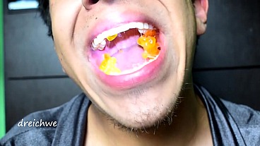 Eating gummy bears