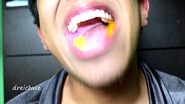 Eating gummy bears