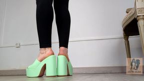 (555) Shoe Collection: Green Platform Mules with Block Heels - Dame Olga (1080p, WMV)