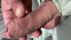 Close up Jerk off Huge Uncut Mushroom Cockhead