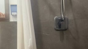 having a shower and washing my hair flipped! (Aug 16 2025)