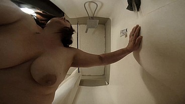 Sexy BBW Shower Snatch