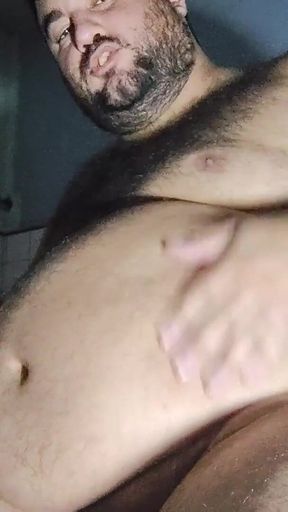 Fat Pig Keep Eating, Get Fatter