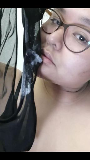 Dees Eats Cum off Her Panties!