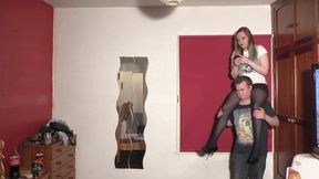 Shoulder Sophie Carry Shoulder Ride