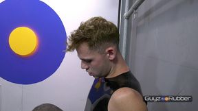 guyzin2rubber, wet suits to rubber