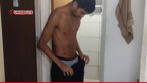 sexo com o amigo do albergue - cena extra