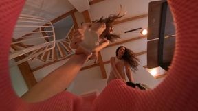 Maryana, Fiona and the Shrinking Virus 6K VR360