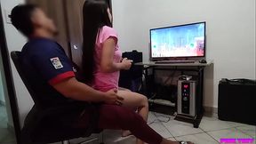 Stepsister shows off her ass while sitting on my lap