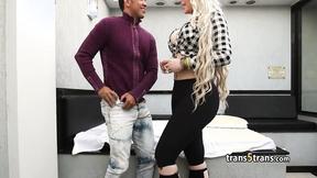 ”Guy stuffed giant tranny booty hole”