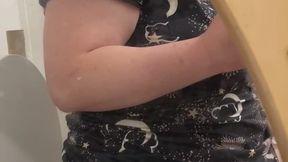 Sexy pee and fart mirror show mp4