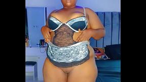 Ass Bouncing and Shaved Pussy Spreading | FULL VIDEO ON RED - Mara Exotic