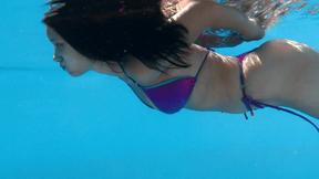 ”Big booty lazy teen Lia swims naked”