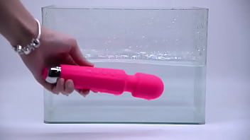 POWERFUL MAGIC WAND CLITORIS VIBRATOR REVIEW