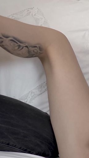 Shane Worships Thaylla's Feet