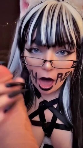 Caught the Fat Maid Masturbating