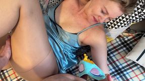 stepmom’s morning surprise is my cock for a deep wet blowjob