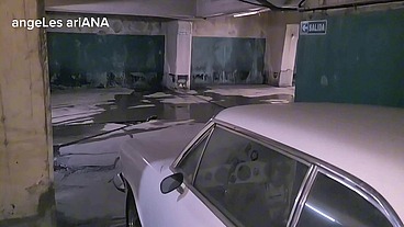 Un favor anal en el estacionamiento , con mi profe despues de entrenar. Anal apoyada en la Cupé Torino! Sexo arriesgado en lugar público