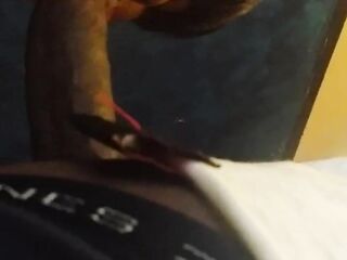 Black popoff giving insane head.