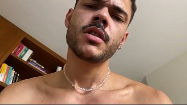 Gozei gostoso dentro do Jordan Neo