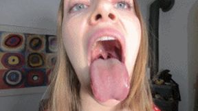 VR180 - Hannah's Beautiful Tongue, Mouth & Uvula