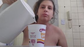 Eating noodles being naked (showing my body)