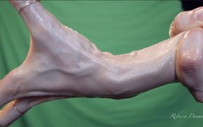 Rebecca Diamante's Big Hands Veins