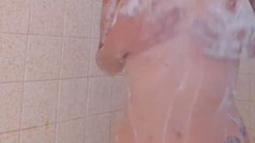 Bubble play in the shower